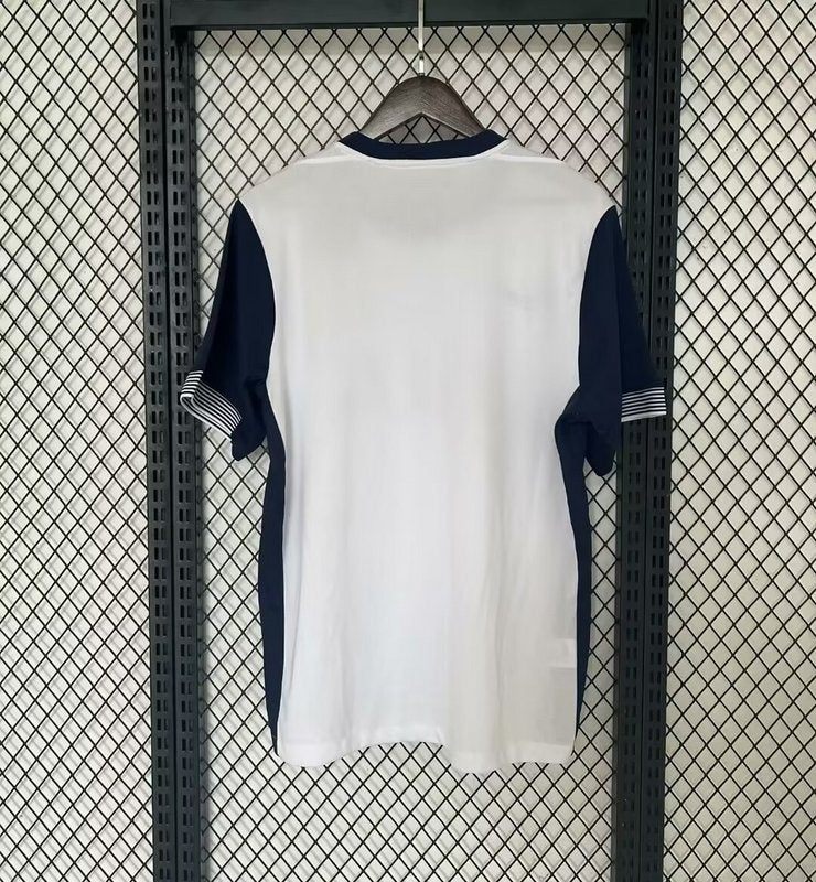 Tottenham domicile 24/25