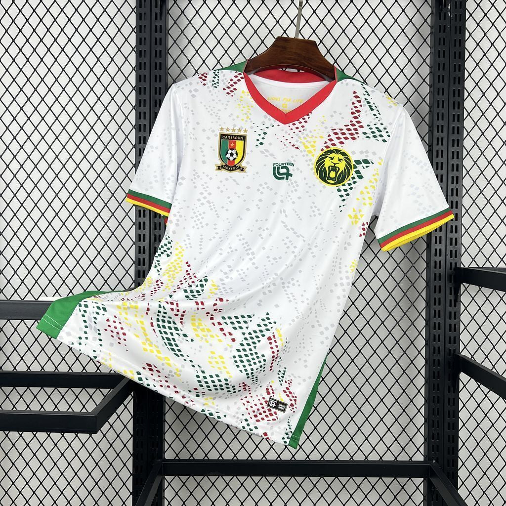 Cameroun extérieur 26/27