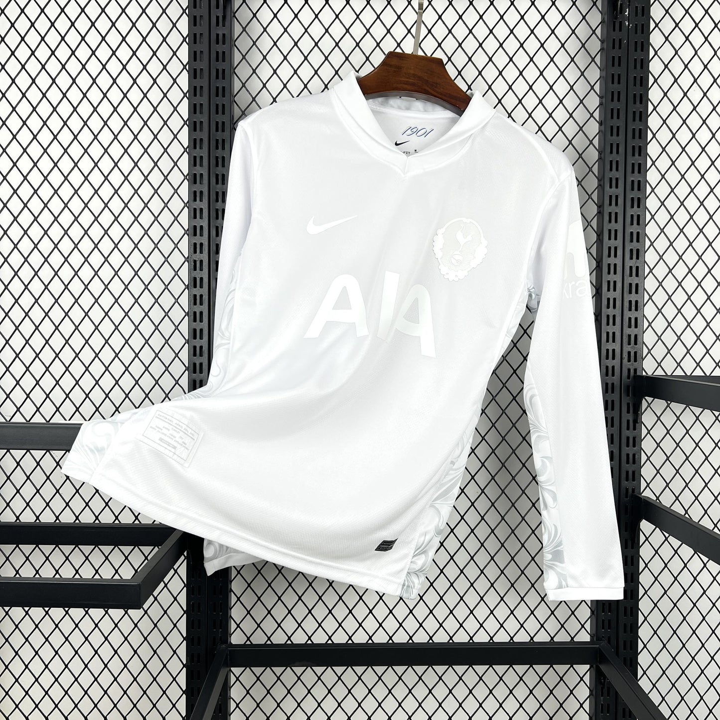 Tottenham long 125e anniversaire 25/26