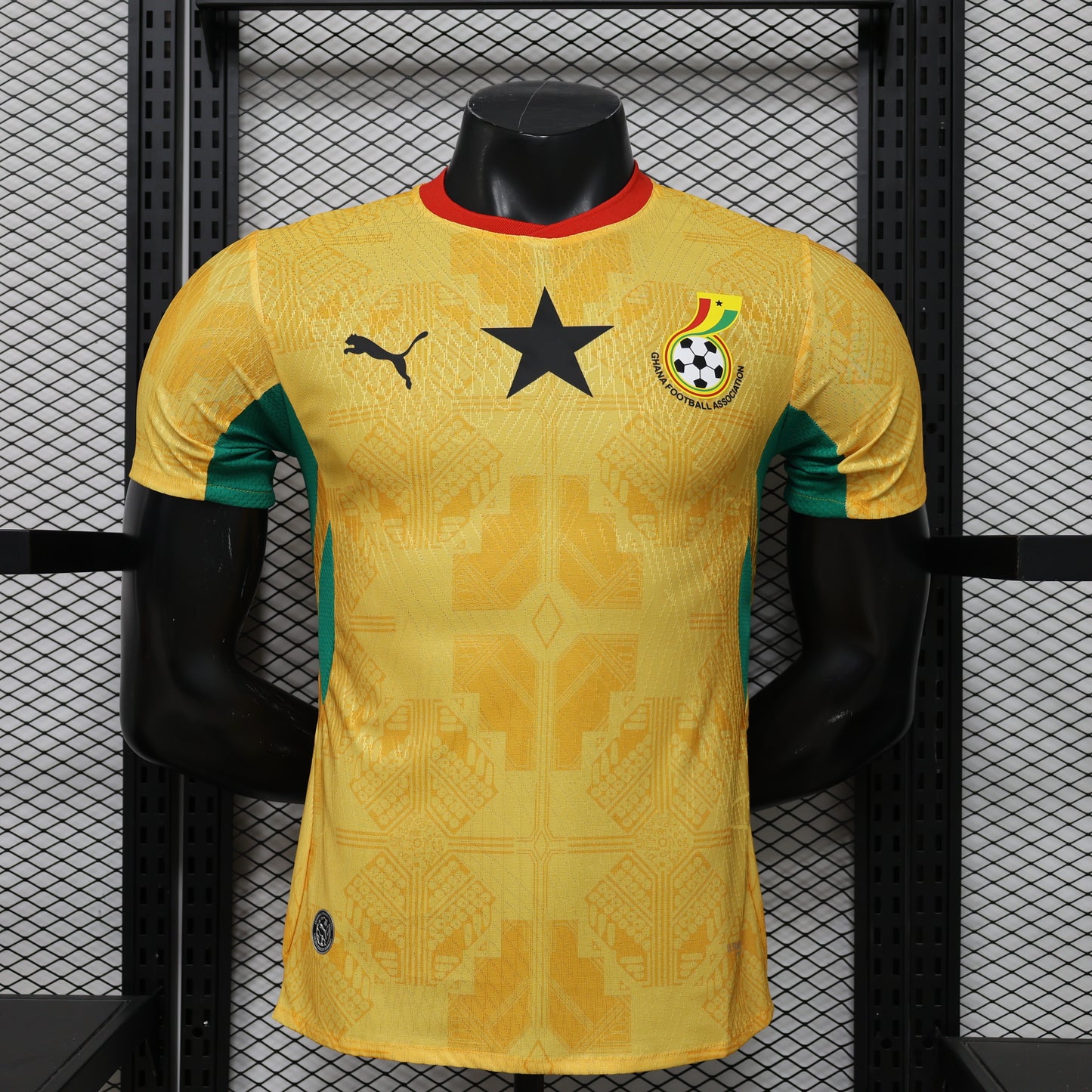 Ghana extérieur 26/27