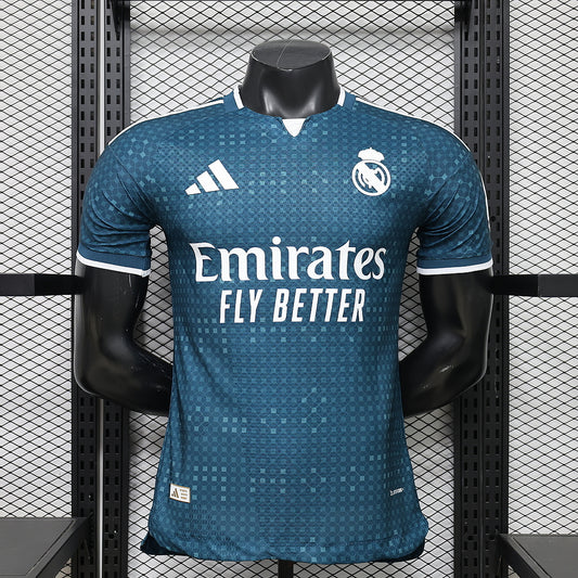Real Madrid extérieur 26/27
