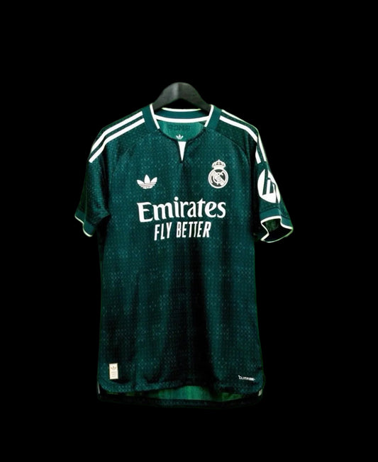 Real Madrid extérieur 26/27