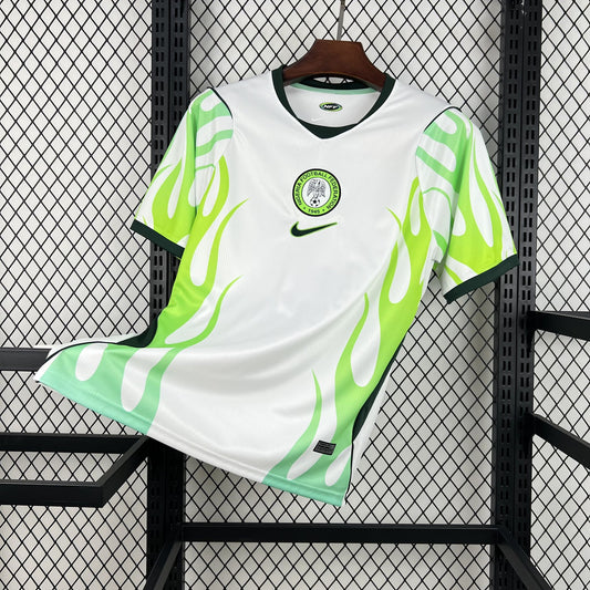 Nigeria extérieur 26/27