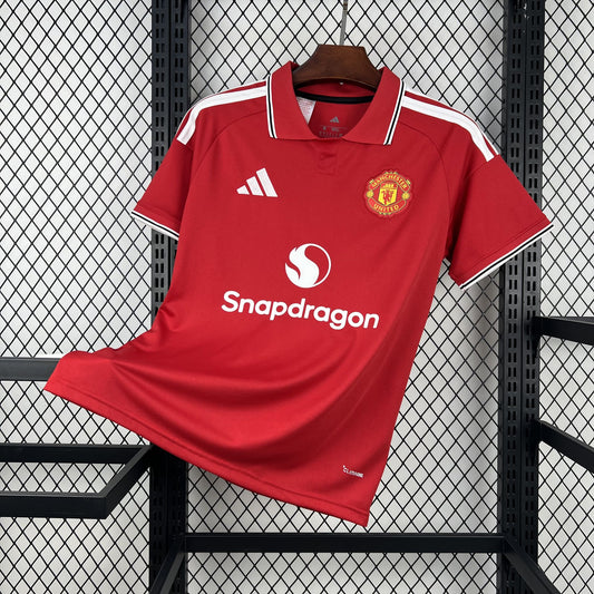 Manchester United domicile 26/27