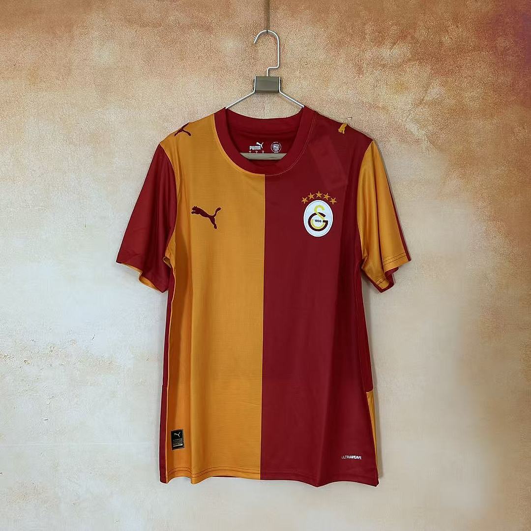 Galatasaray domicile 26/27