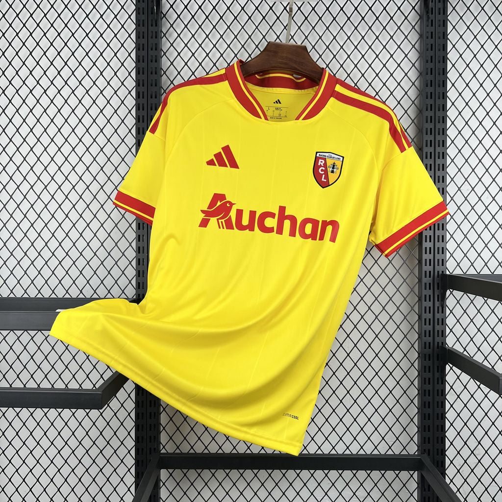 Lens domicile 26/27