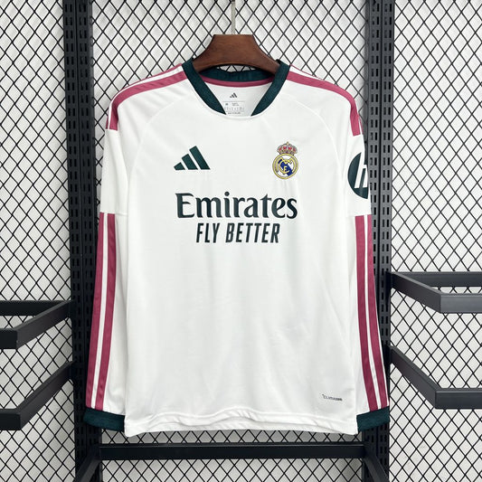 Real Madrid domicile long 26/27