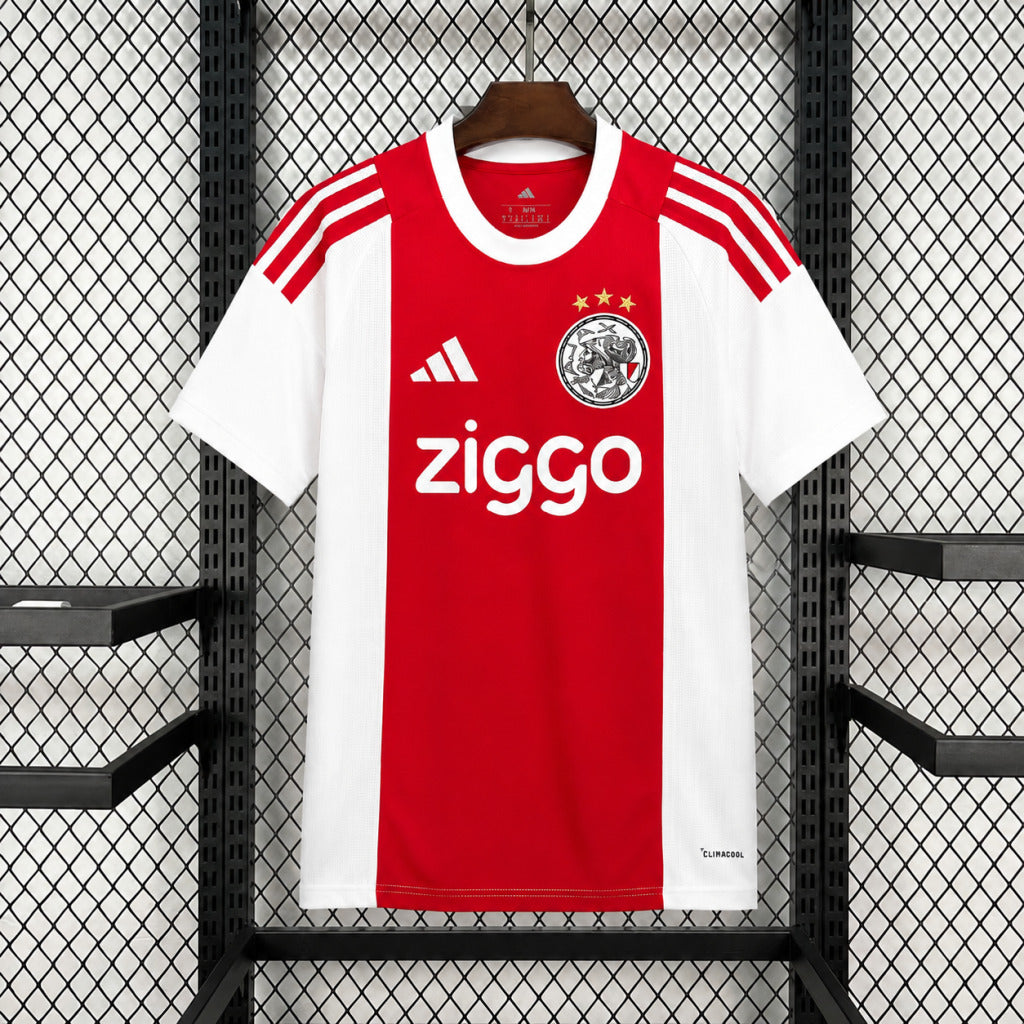 Ajax domicile 26/27