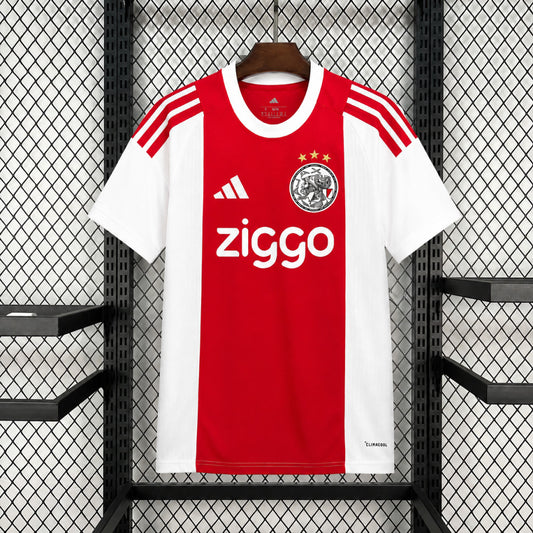 Ajax domicile 26/27