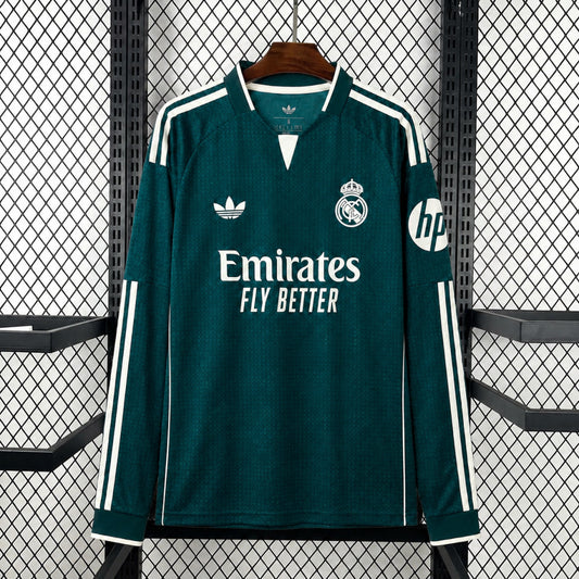 Real Madrid extérieur long 26/27