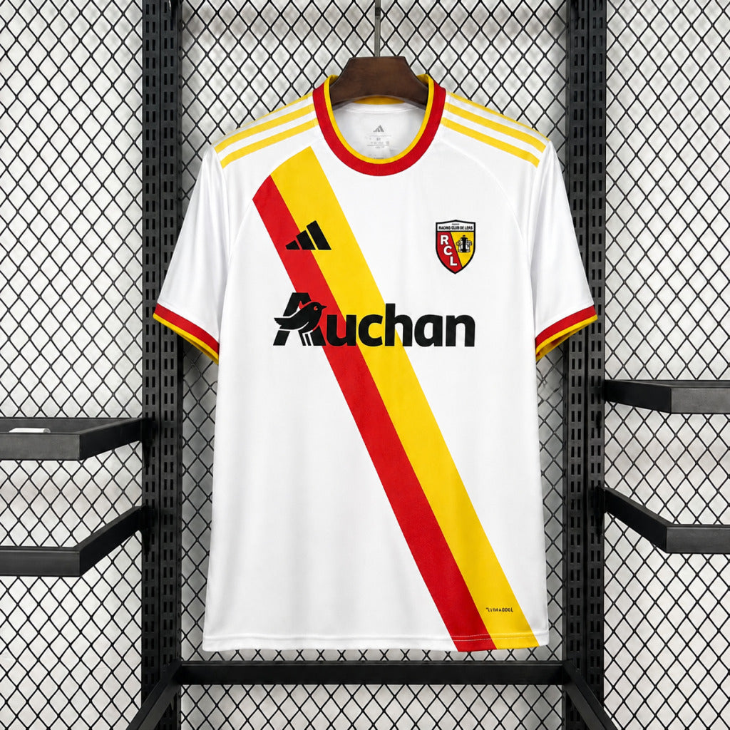 Lens Third 26/27