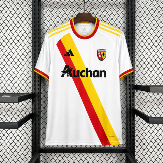 Lens Third 26/27