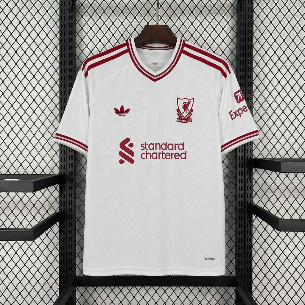 Liverpool extérieur 26/27
