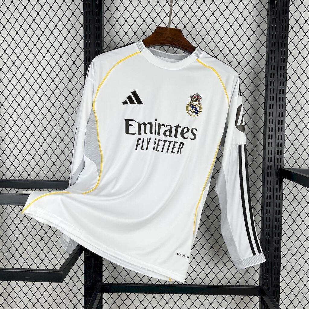 Real Madrid domicile long 25/26